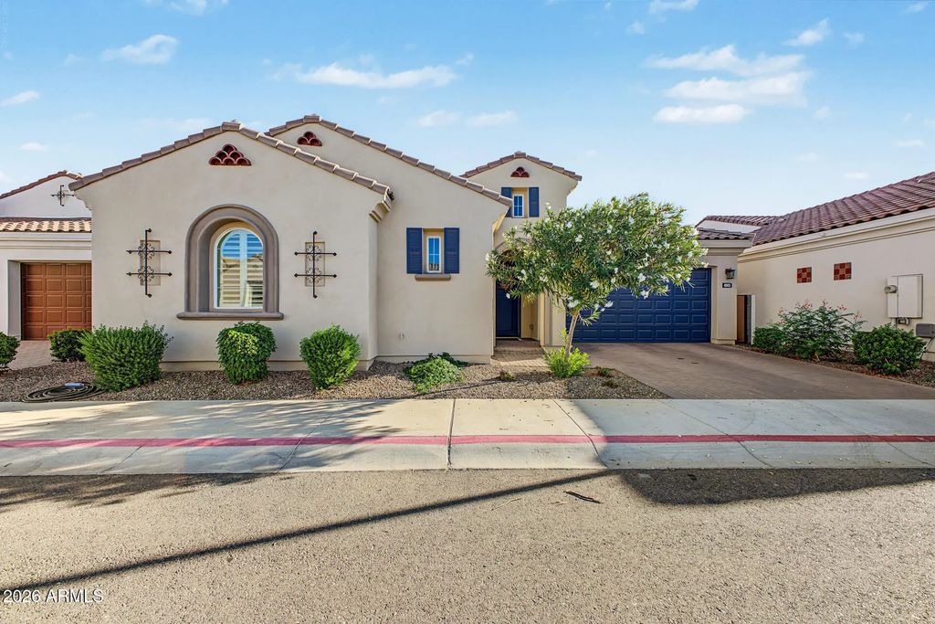 4043 E Las Colinas Drive, Chandler
