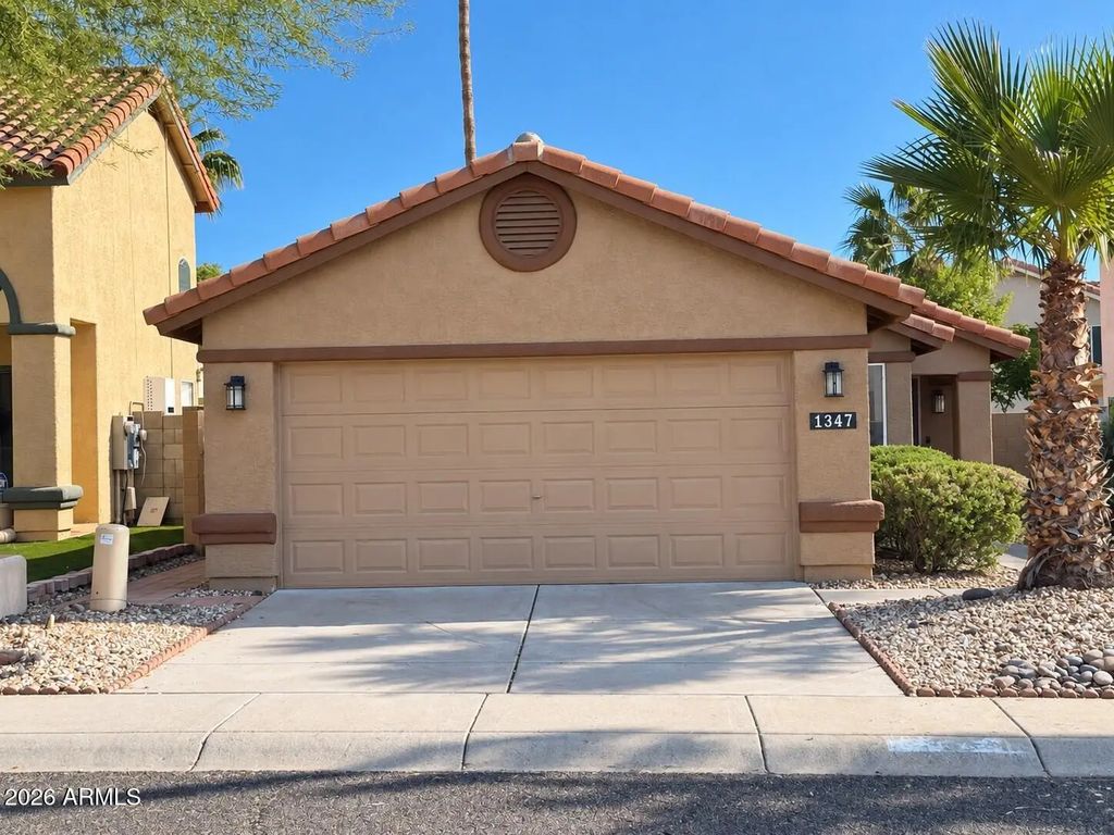1347 E Muriel Drive, Phoenix