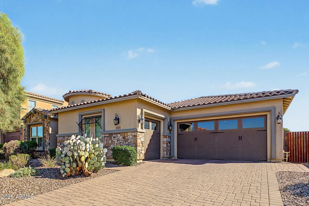 2197 E Lindrick Drive, Gilbert