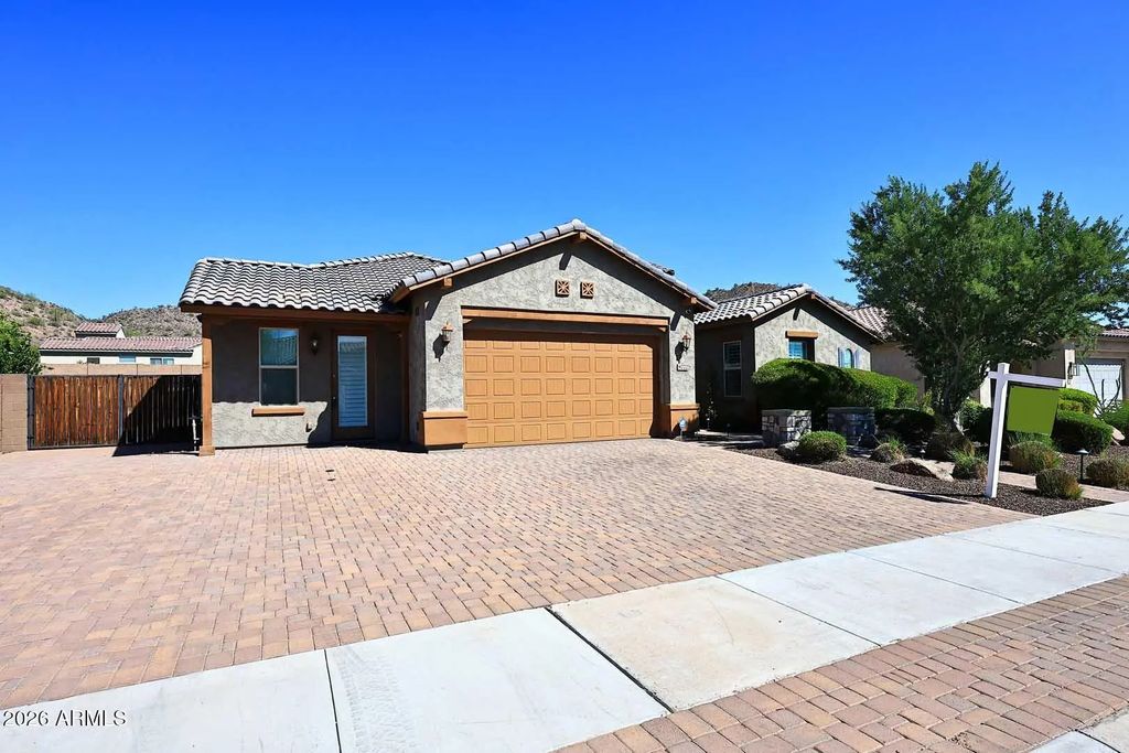 8772 W Brooklite Lane, Peoria