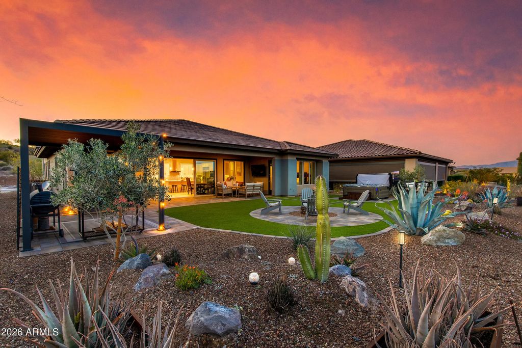3505 High Noon Way, Wickenburg