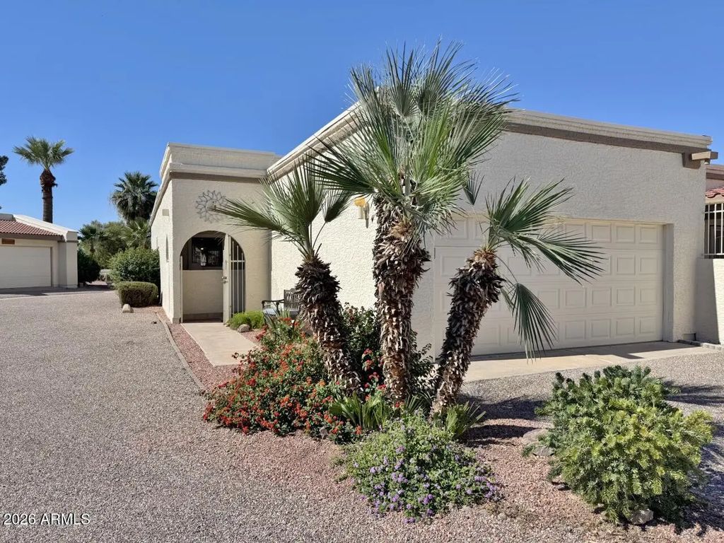 8815 W Avenida De Amigos Circle (unit 110), Arizona City