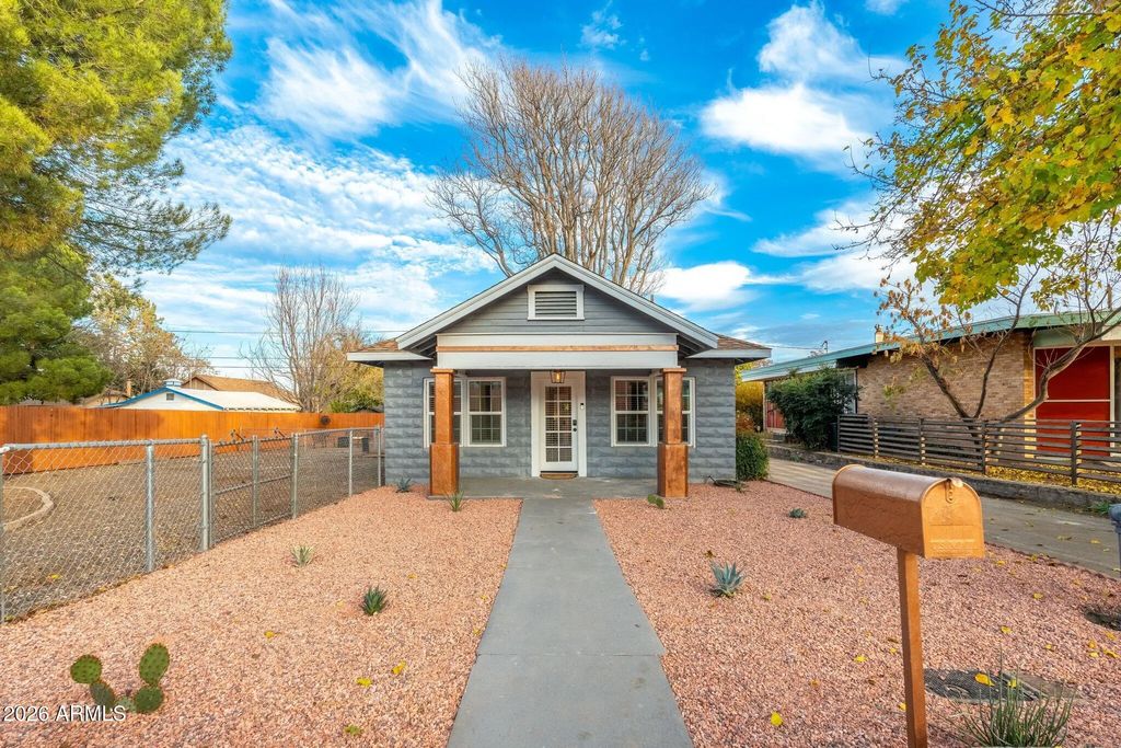 703 N 4th Street, Cottonwood