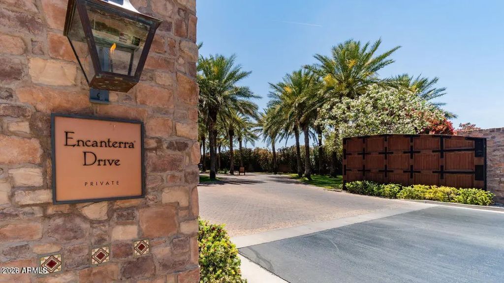 253 E Alcatara Avenue, Queen Creek