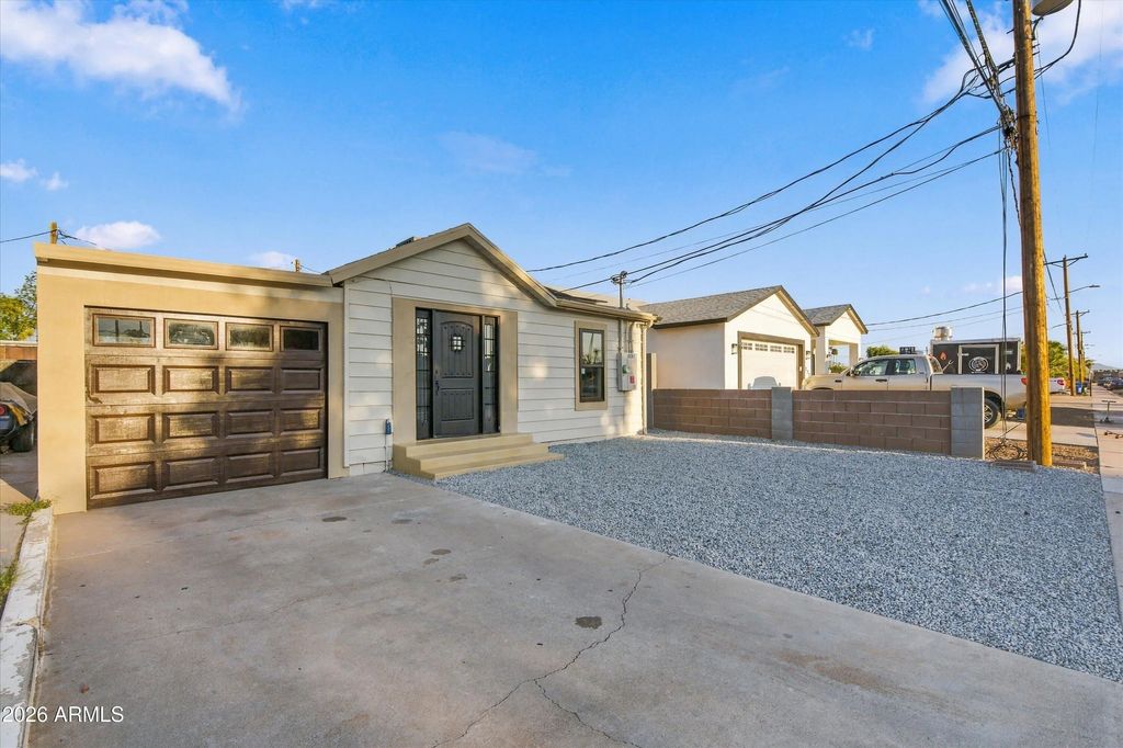 4233 N 32nd Avenue, Phoenix