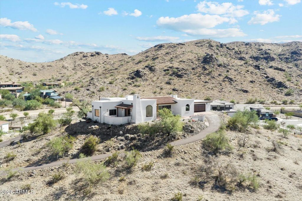 3731 E Fawn Drive, Phoenix