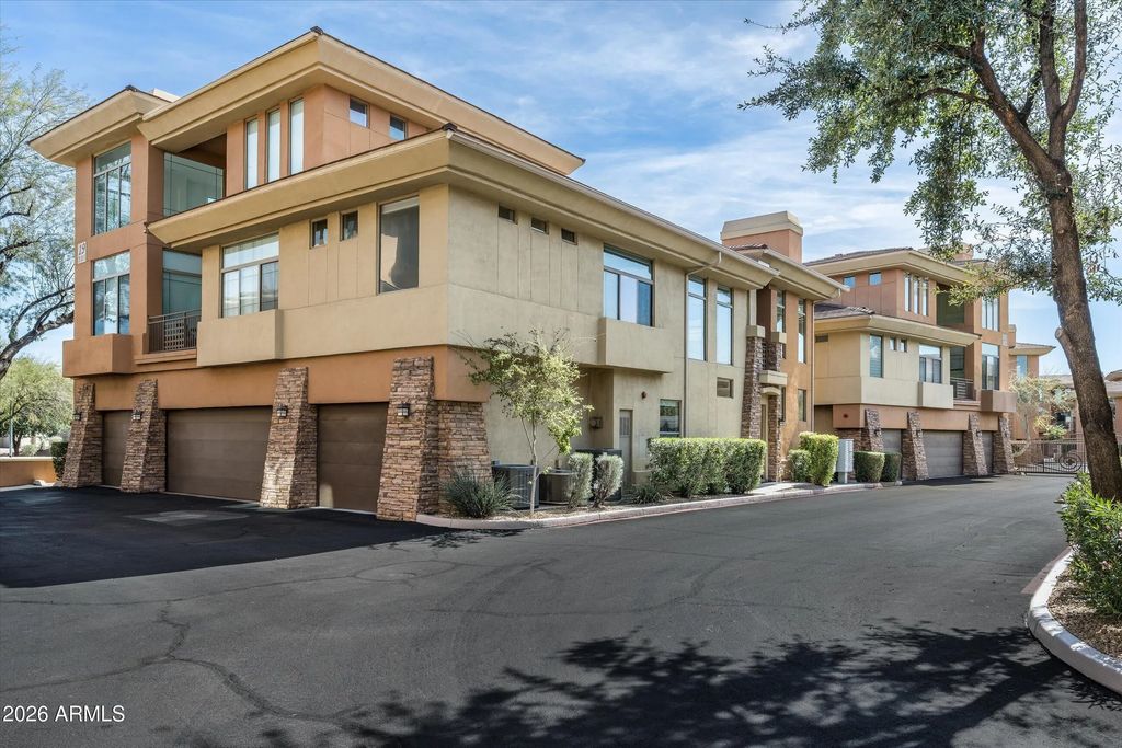 14450 N Thompson Peak Parkway (unit 137), Scottsdale