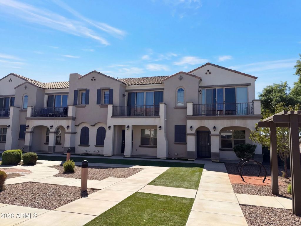4018 E Pony Lane (unit 105), Gilbert