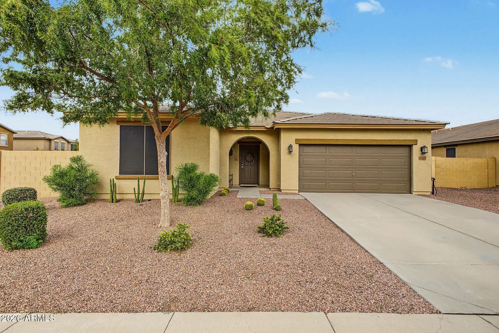 2060 W Wrangler Way, San Tan Valley