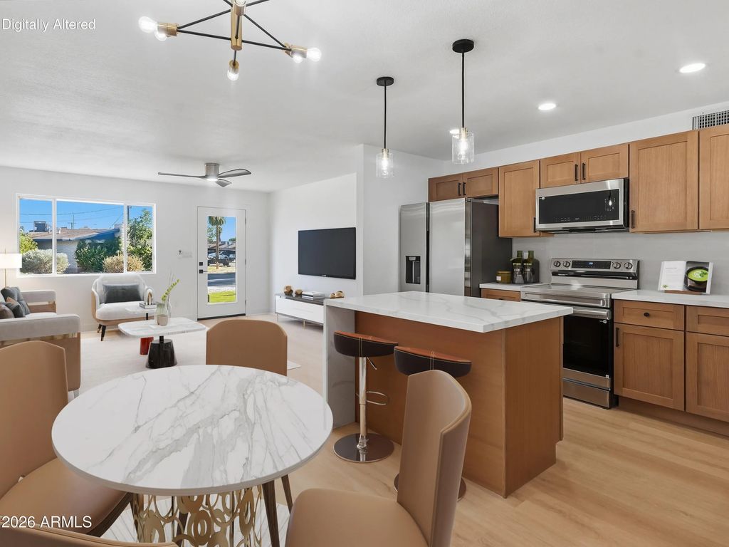1340 E 2nd Avenue, Mesa