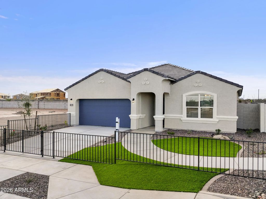 25586 N 183rd Lane, Wittmann