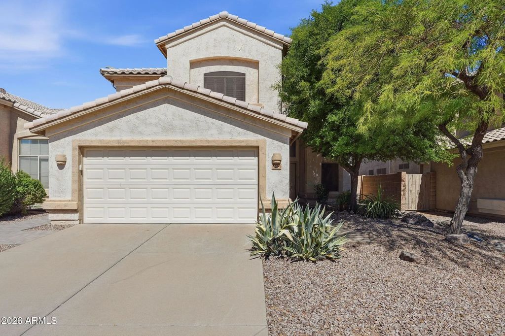 462 W Colt Road, Tempe