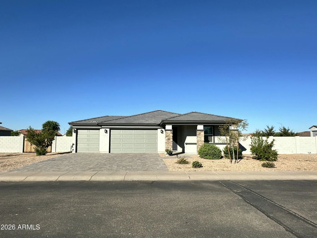105 S Tuscany Court, Casa Grande