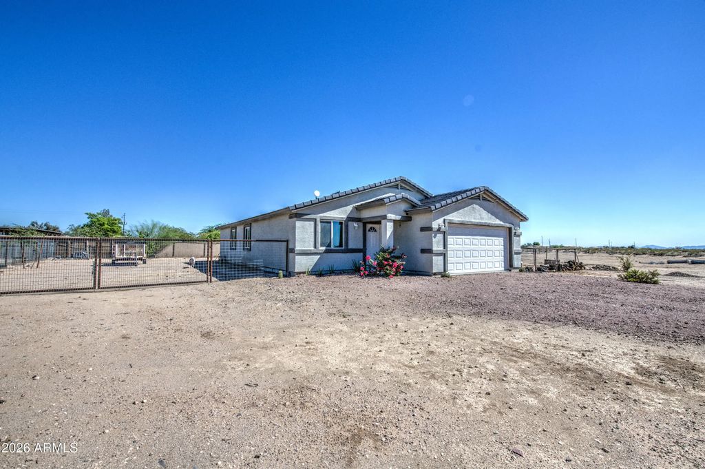 237 N 377th Lane, Tonopah