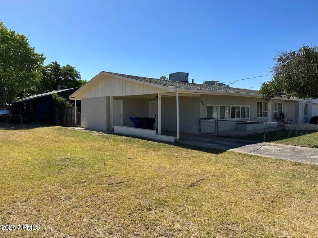 129 N Elm Street, Gilbert