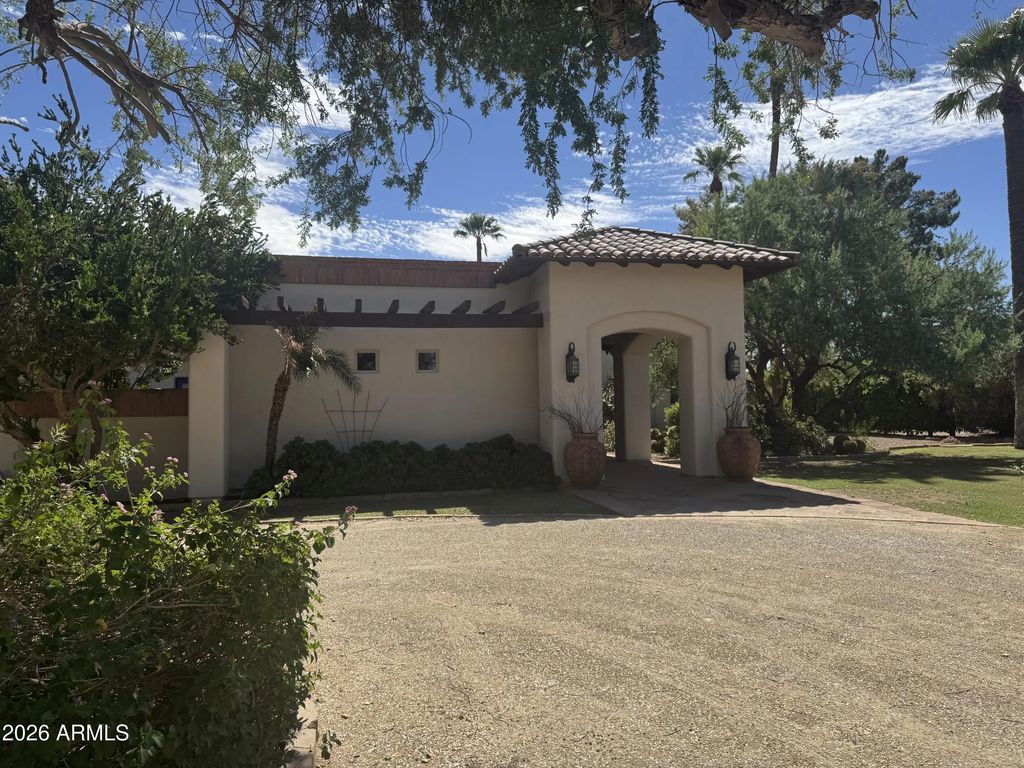403 E Bird Lane, Litchfield Park