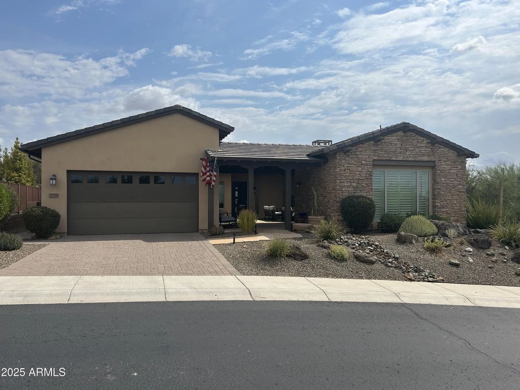 3328 Rising Sun Ridge, Wickenburg
