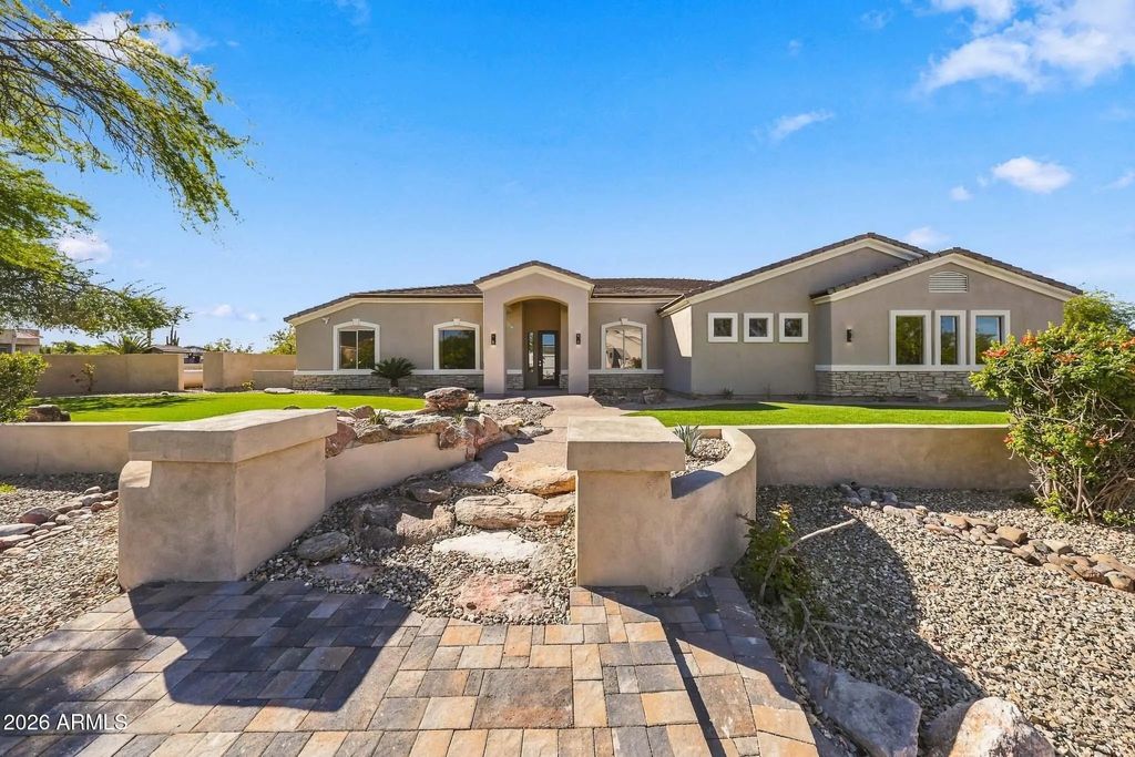 7829 E Plymouth Drive, Mesa