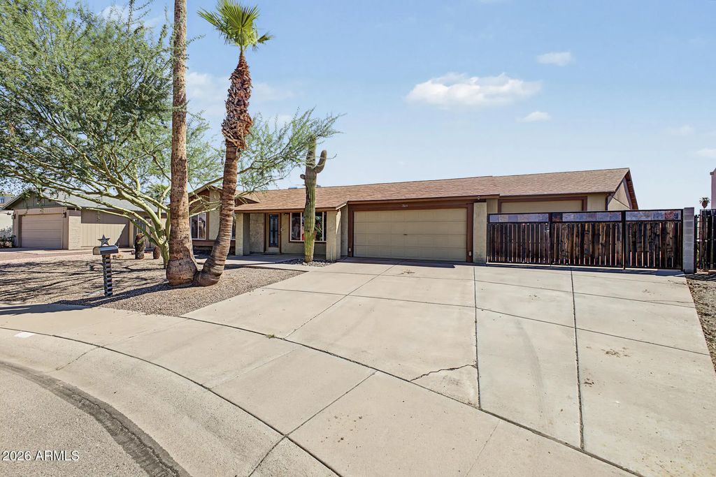 321 W Mesquite Street, Chandler