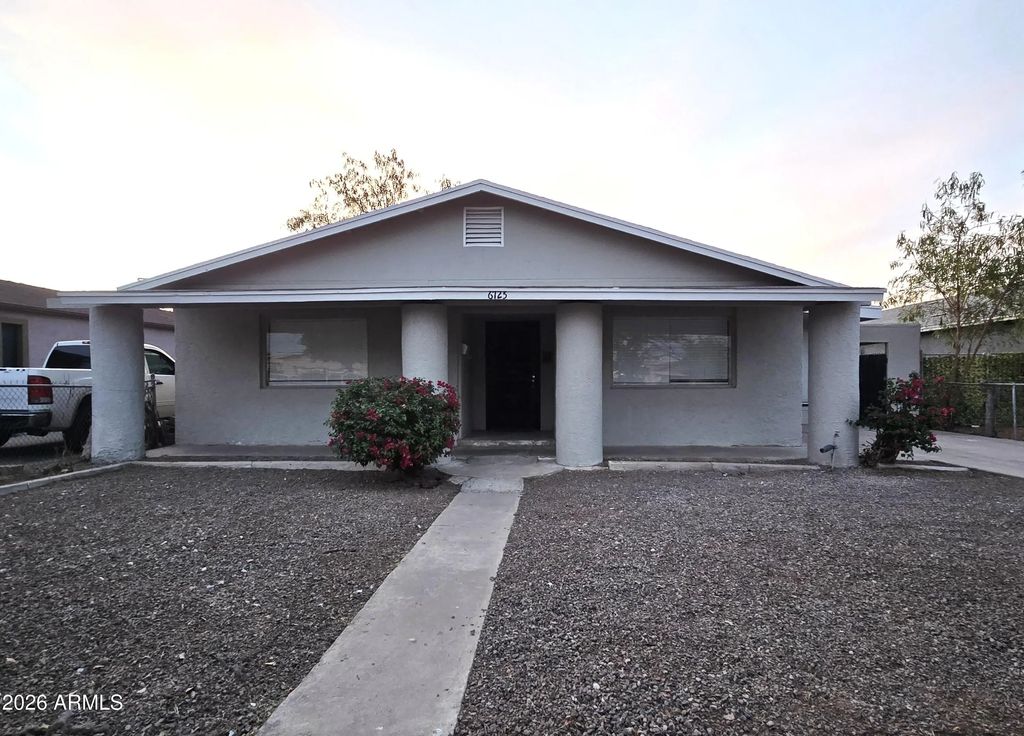 6725 N 55th Avenue, Glendale