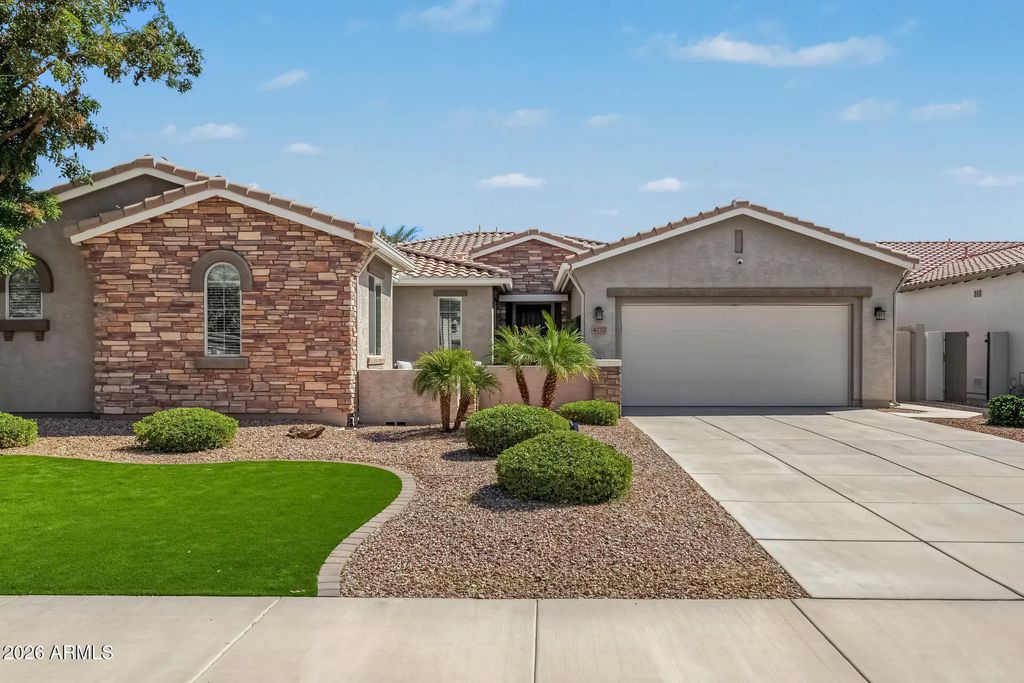 4727 N Aldea Road E, Litchfield Park