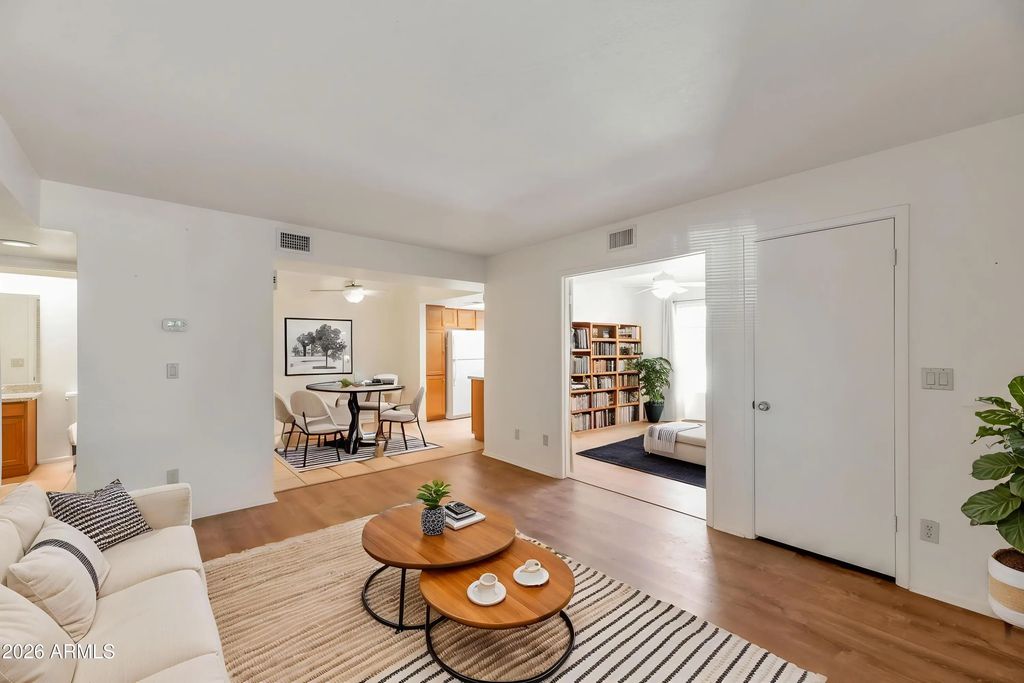 700 E Mesquite Circle (unit P114), Tempe