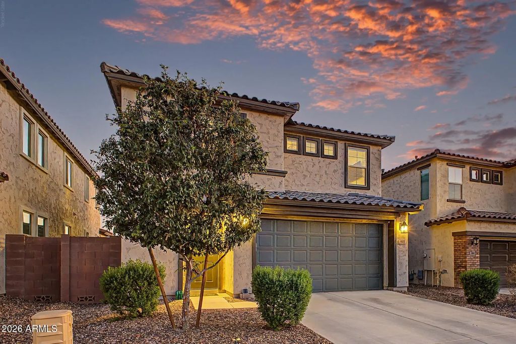 8835 W Fleetwood Lane, Glendale