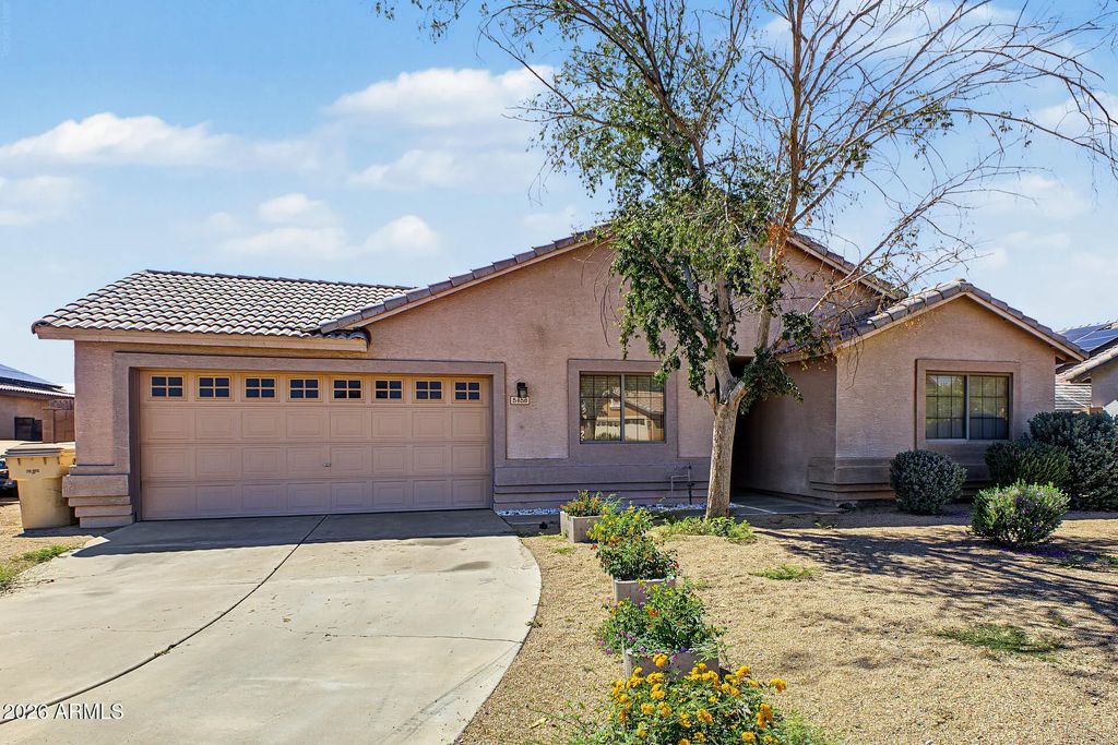 5458 N 77th Drive, Glendale