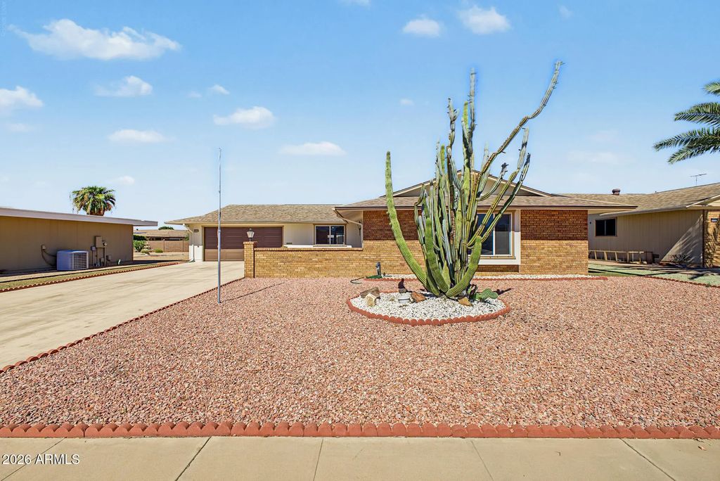 11070 W Pleasant Valley Road W, Sun City