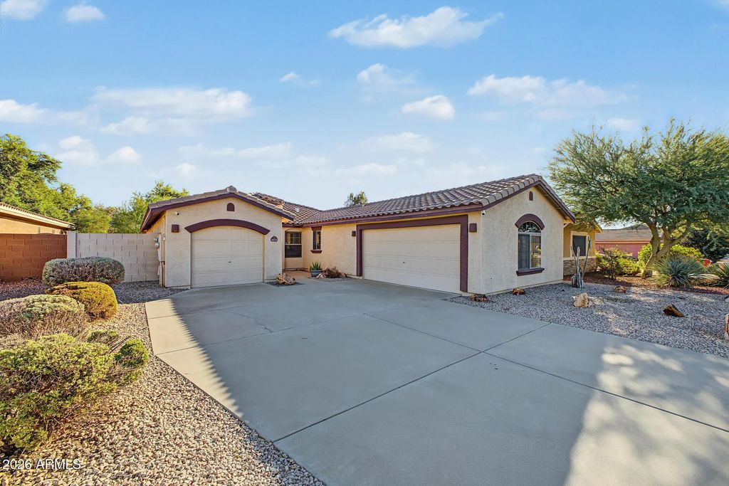 2521 W Darrel Road, Phoenix