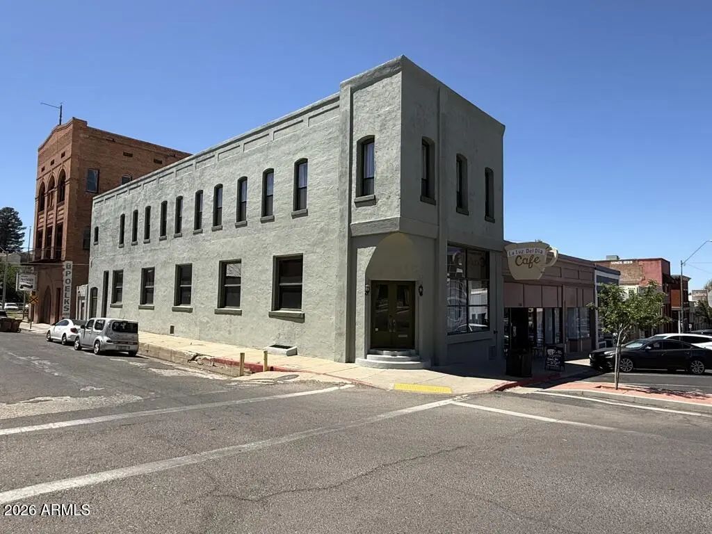 300 N Broad Street, Globe