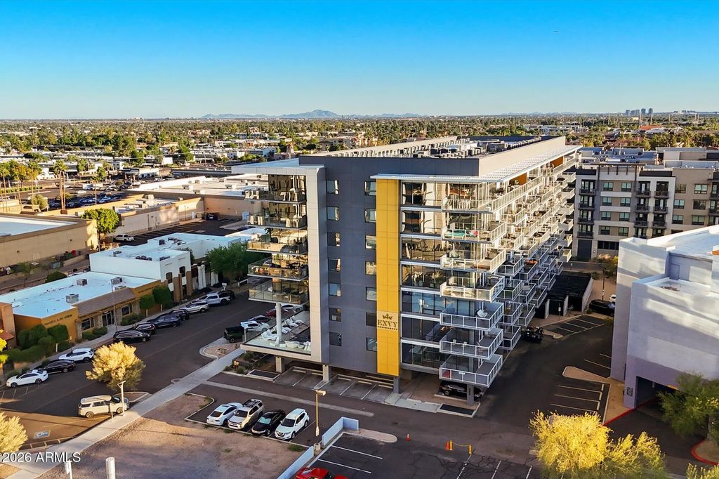 4422 N 75th Street (unit 2006), Scottsdale