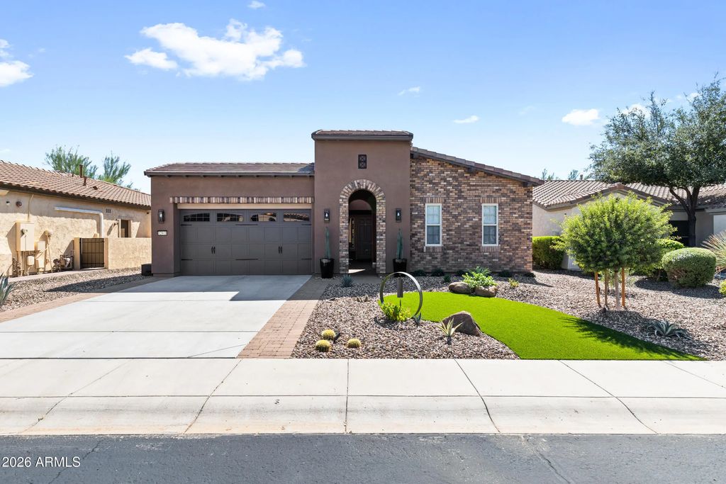 12941 W Red Fox Road W, Peoria