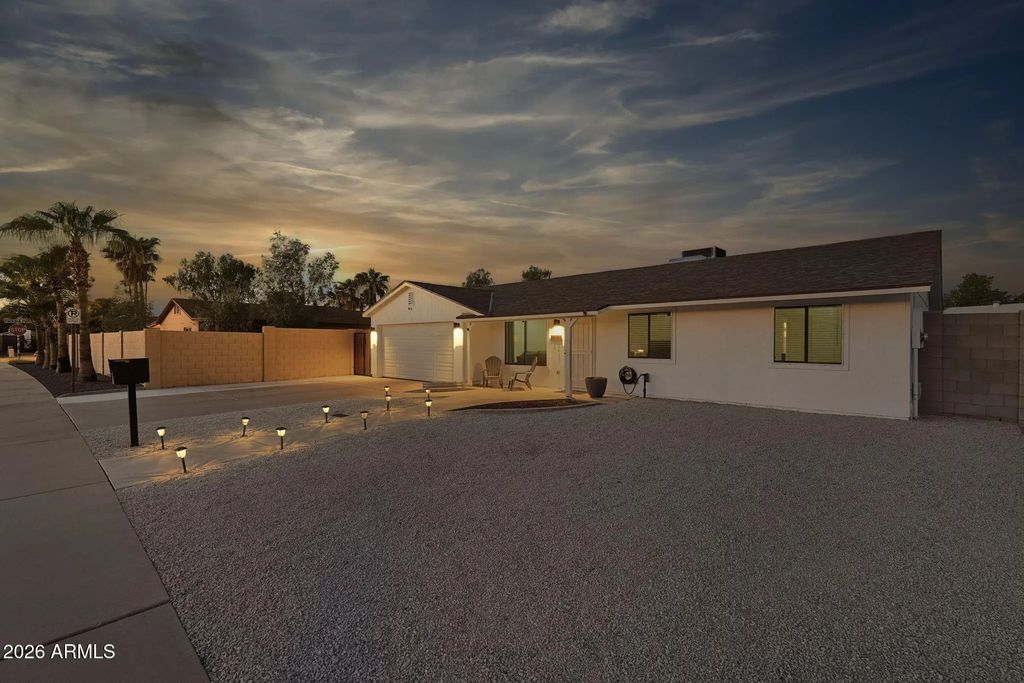 17227 N 34th Way, Phoenix