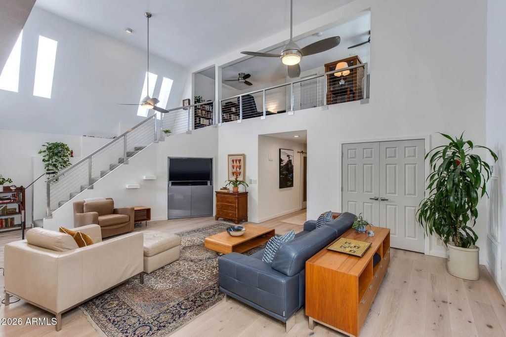 3055 E Marlette Avenue, Phoenix