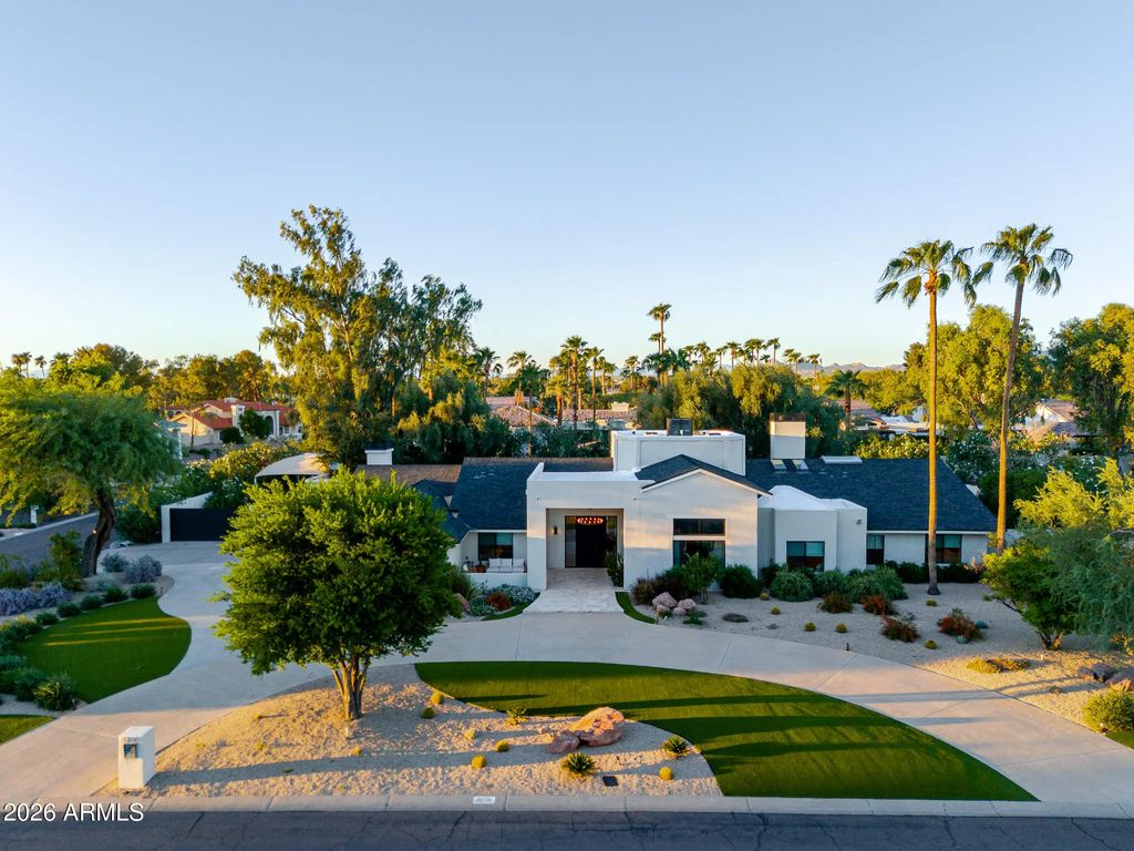 8230 E Wood Drive, Scottsdale