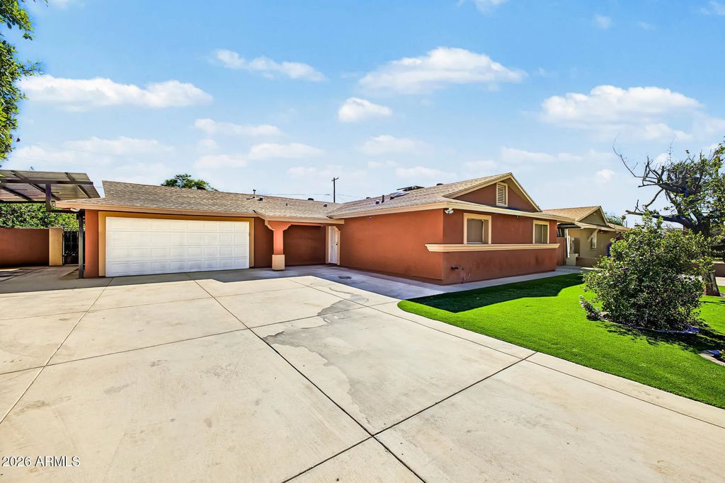 4311 N 64th Avenue, Phoenix