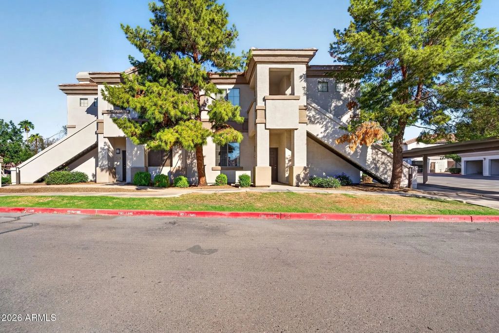 1941 S Pierpont Drive (unit 1051), Mesa