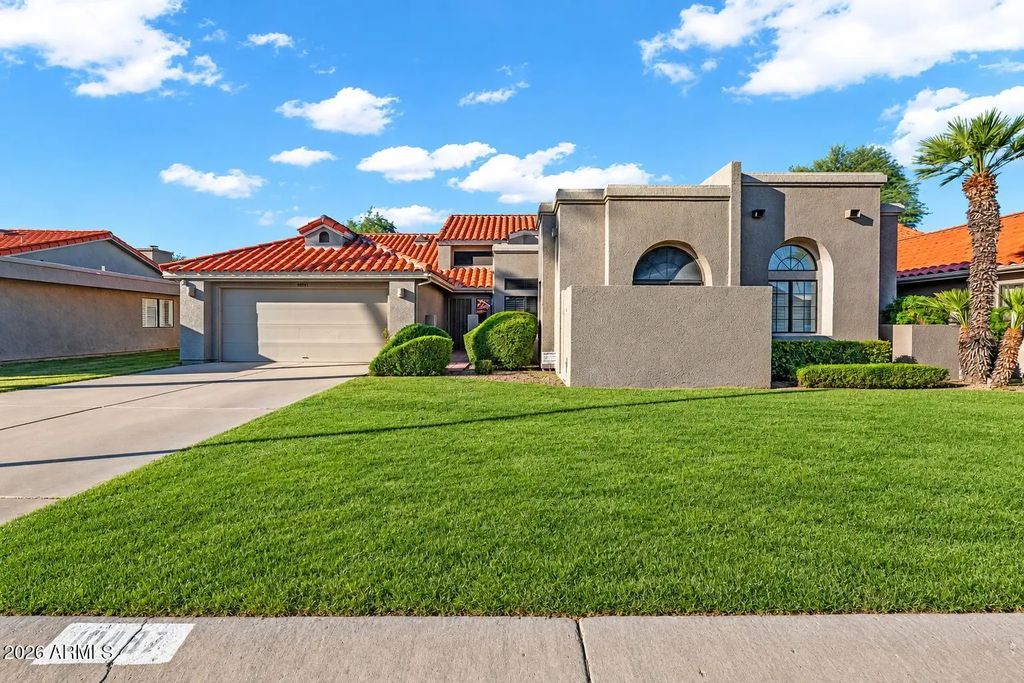 10497 E Cinnabar Avenue, Scottsdale
