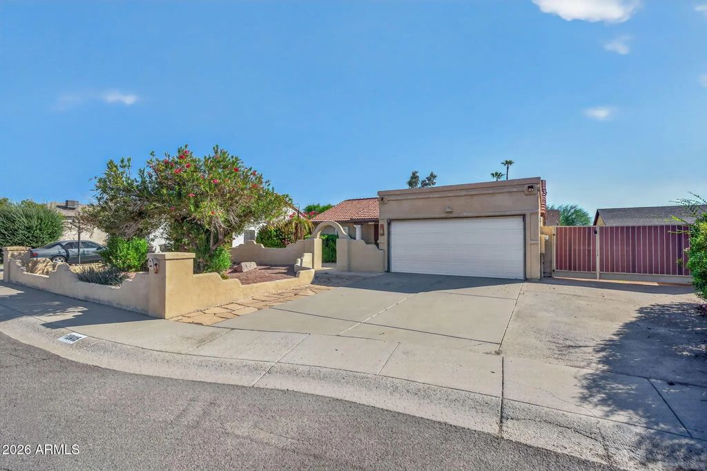 10415 N 63rd Drive, Glendale