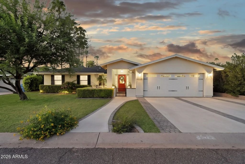 4520 E Earll Drive, Phoenix