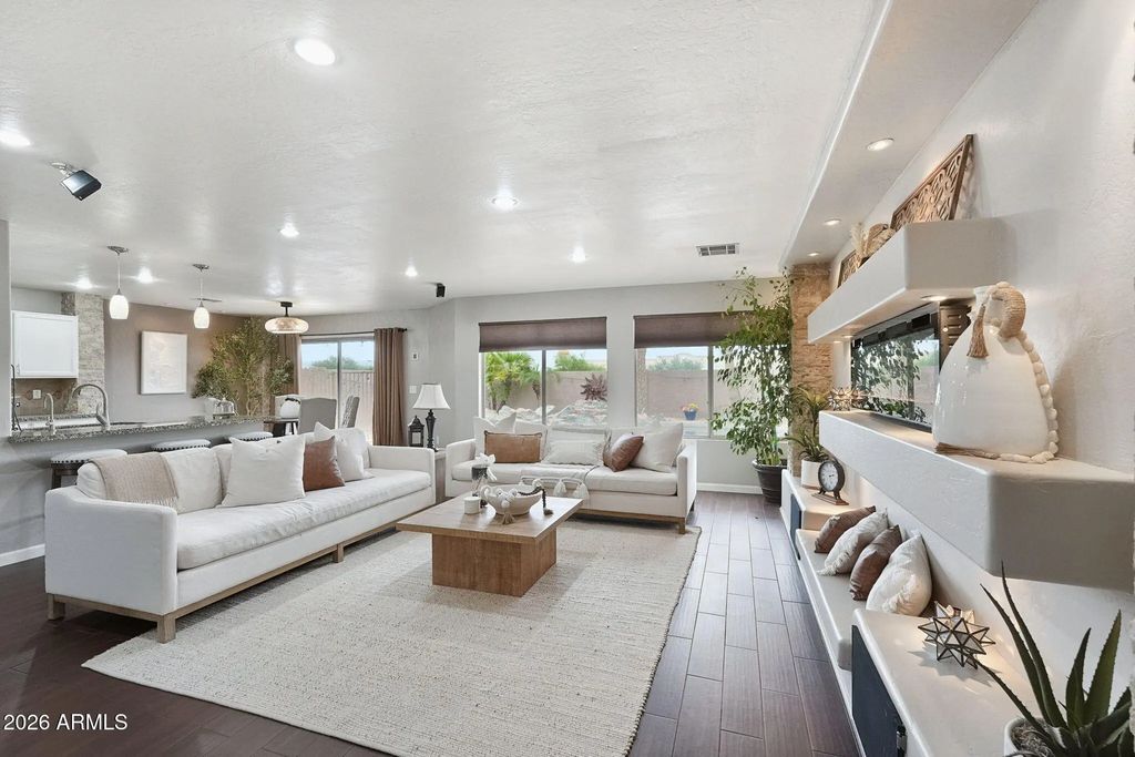 426 W Gary Avenue, Gilbert