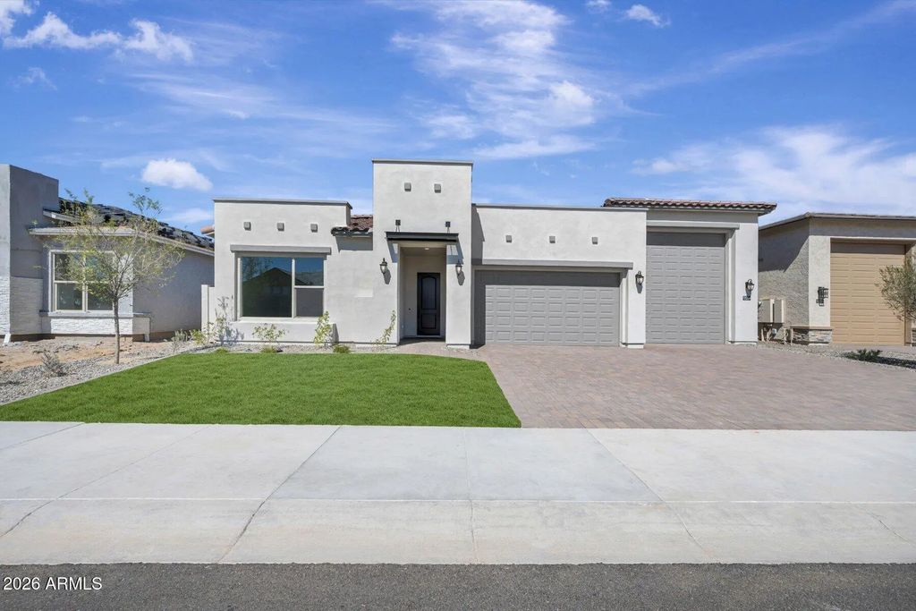 19004 W Flynn Lane, Waddell