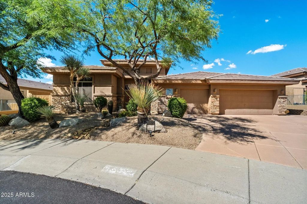 11572 E Running Deer Trail, Scottsdale