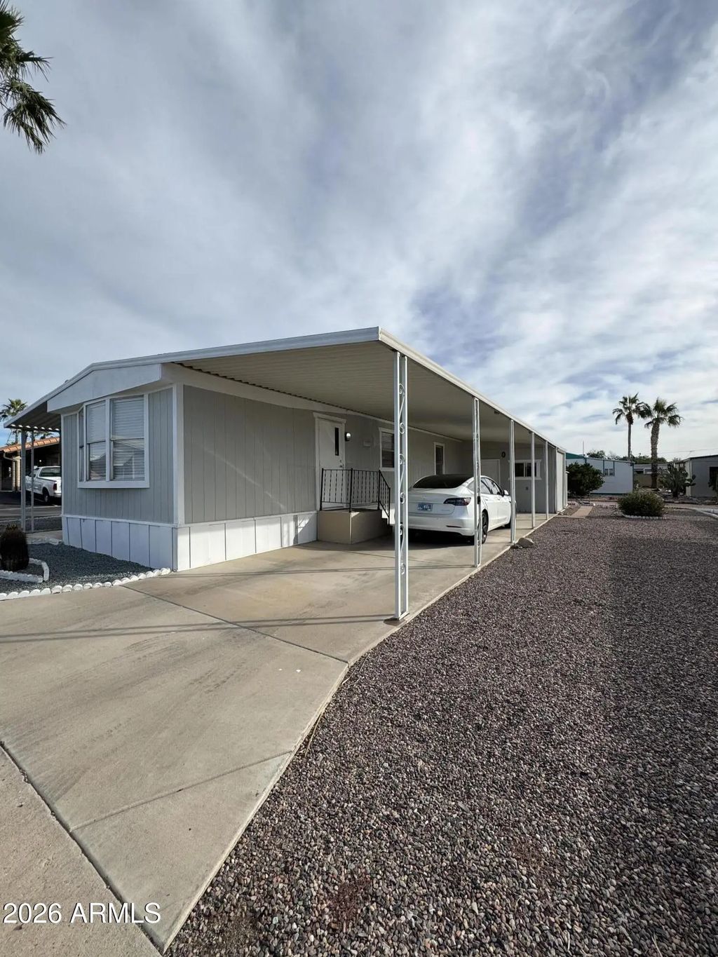 9427 E University Drive (unit 18), Mesa