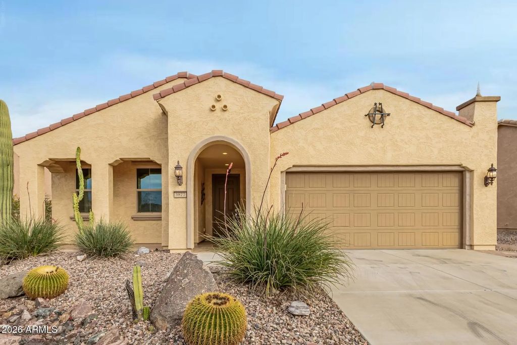 3877 N Smithsonian Drive, Florence