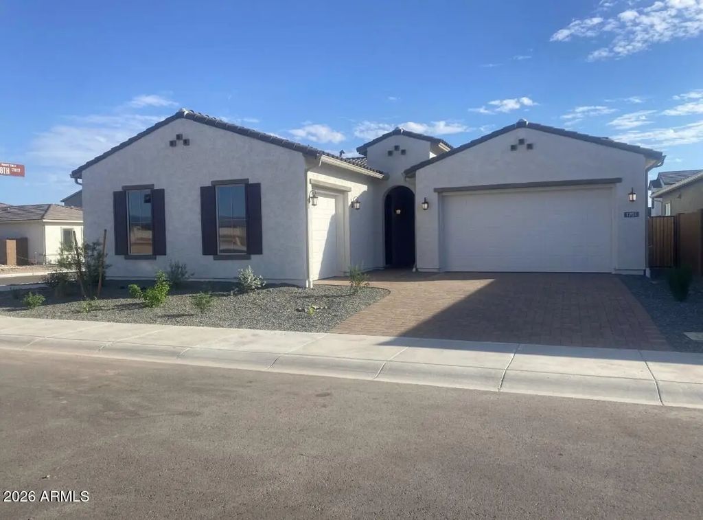 1751 E Nadine Way, Phoenix