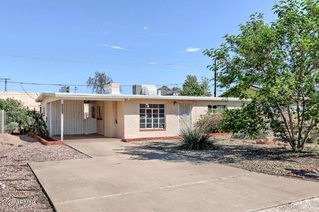 1212 E Winter Drive, Phoenix