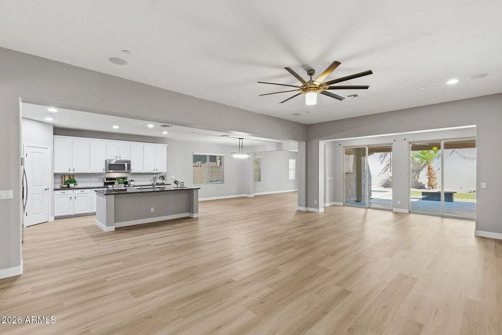 13392 W Creosote Drive, Peoria
