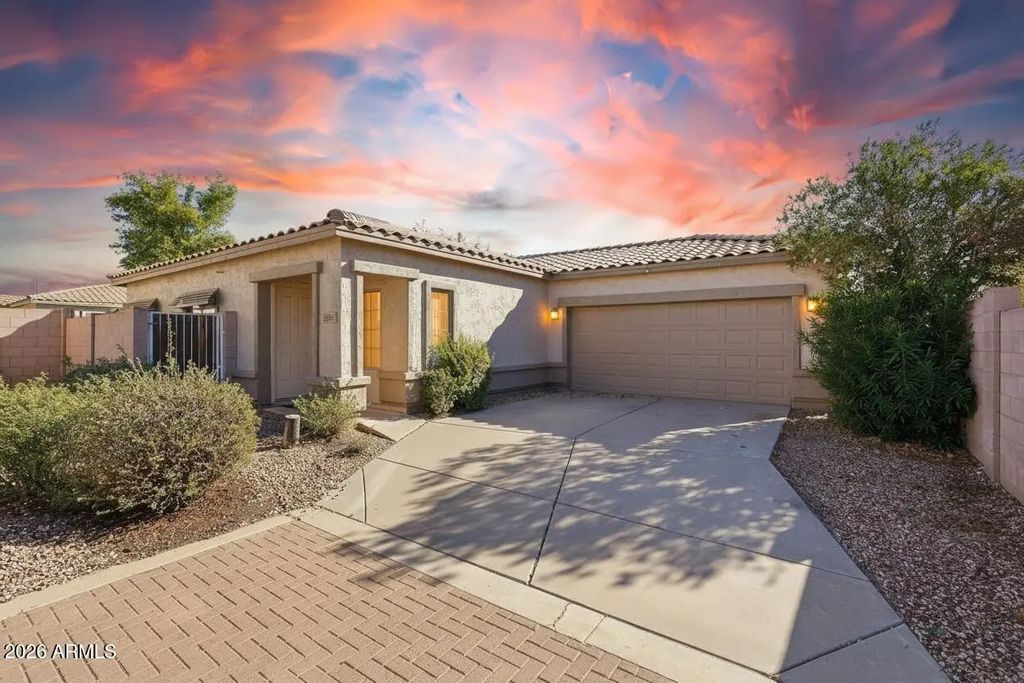 2624 E La Costa Drive, Chandler